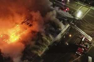信号枪能打死人吗(俄媒：信号弹引发大火，15人命丧俄罗斯咖啡馆)