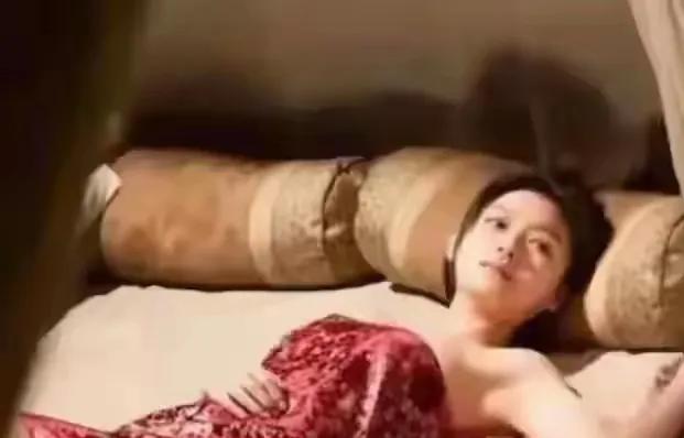 《色戒》全裸镜头再现网络:艺术与道德的边界究竟在哪里?