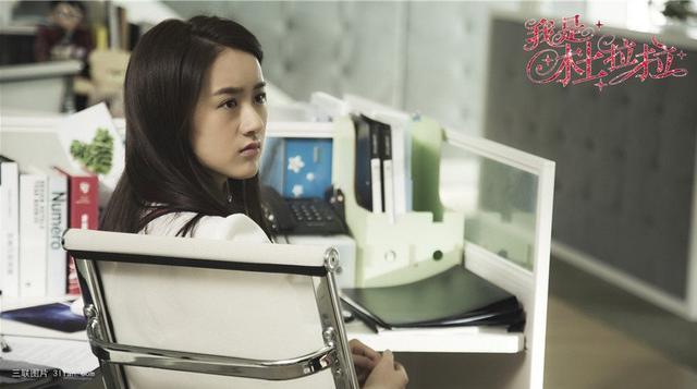 她是白衣校花也是老九门的丫头，昨晚领盒饭下线，网友：终于走了