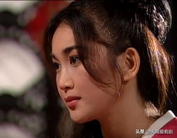 港剧《恨锁金瓶》之潘金莲