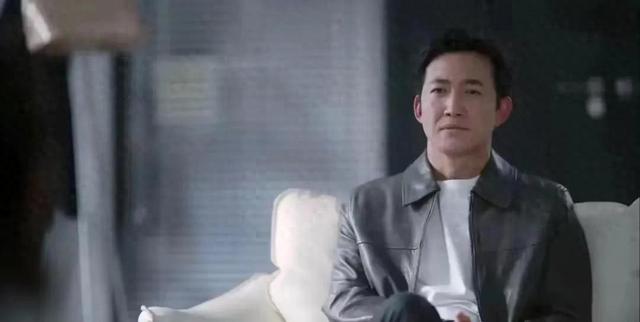 《无所畏惧2》：看到方丽虹最后的结局，才明白邱华那狠话的含义