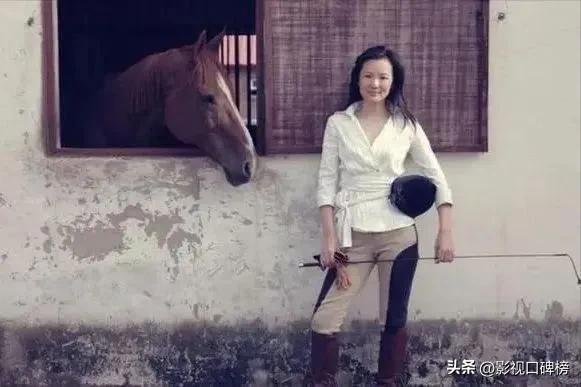 最低调影后咏梅谈原生家庭，嫁给王菲初恋20年，感谢丈夫治愈了她