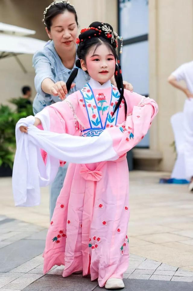 胡歌喊你来玩转唐韵中秋啦!最全攻略抢先看!