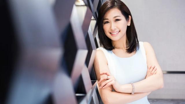 TVB隐形千金做跑龙套，为追梦弃读硕士​，奋斗12年终夺奖