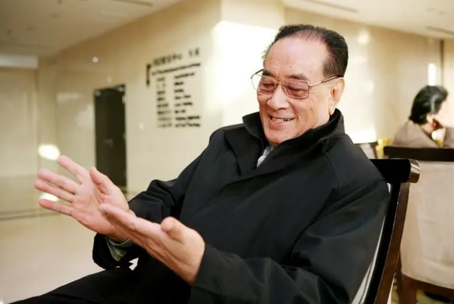 庞好：父亲是与王心刚齐名的庞学勤，娶演员东方闻樱，幸福美满
