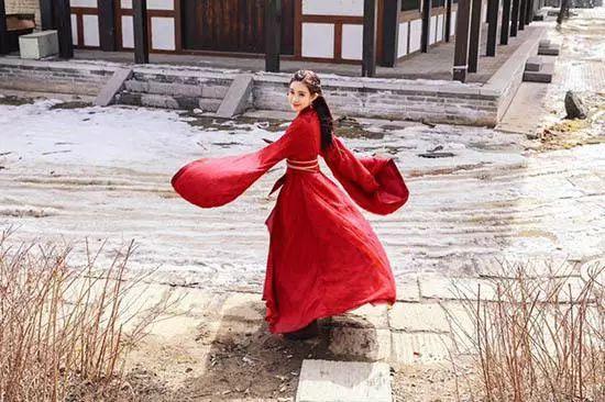 倾城倾国的莫山山为何输给小黑丫头桑桑丨《将夜》最美三角恋