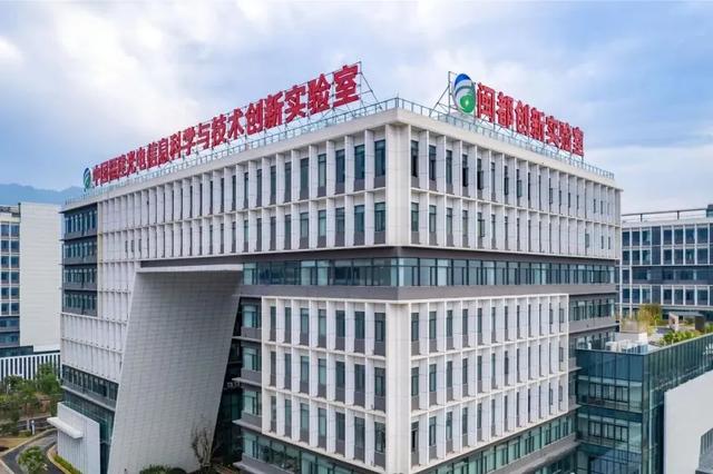 福建日报刊发“敏言”文章：三位一体，教育科技人才怎样同轨同向