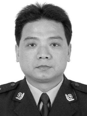 田明(老警田明：逆行的平凡英雄)