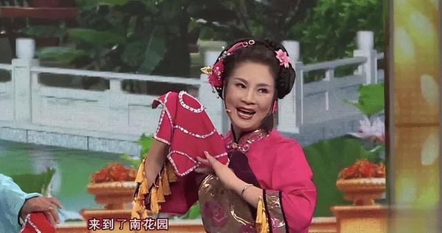 曾与潘长江合作，比赵本山名气还大的闫淑萍，如今现状咋样了？