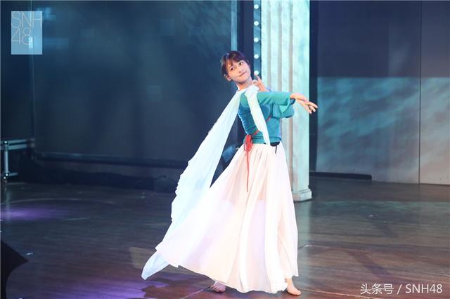 SNH48吕一生日特别公演回顾：追梦之“吕” 一往无前