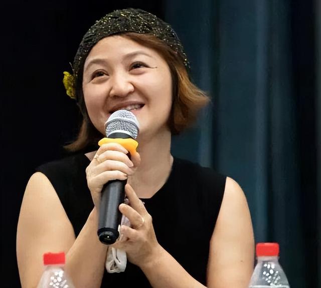 著名童星沈洁：电影《城南旧事》改变命运，同行曝出她是单亲妈妈