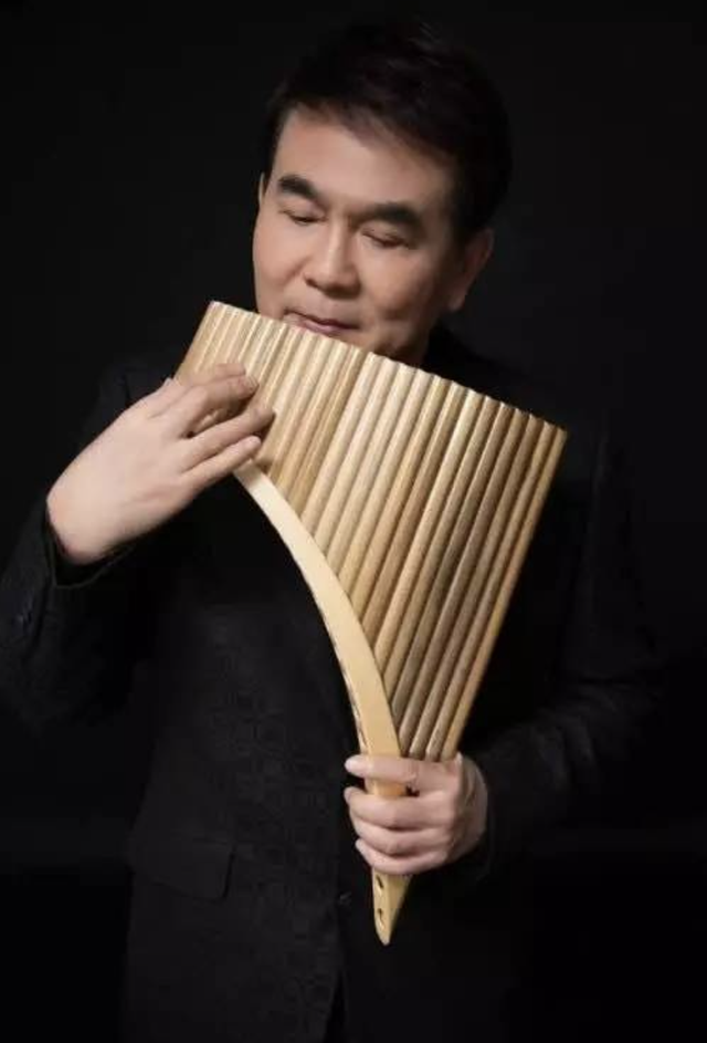 著名歌唱家王洁实演唱晏敏敏词曲作品《祝福大家》新春献礼