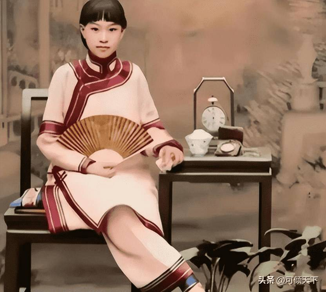侵华日军残酷暴行，女子为活命脱下衣服让日本人拍摄，侮辱至死