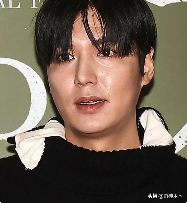 37岁李敏镐在禁烟区吸烟,冲上韩网热搜或被罚款,近照越发浮肿