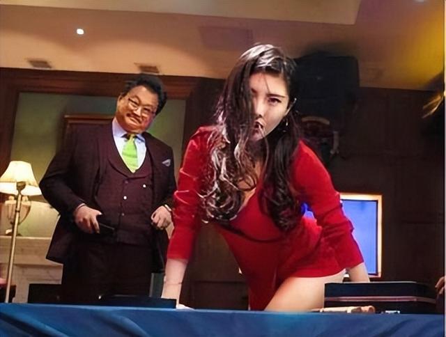 同样演“大姐大”，把雪迷宫练练和狂飙高叶放一起看，差距出来了