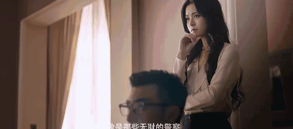 貌美身材正、AB同门“香港第一代嫩模”文咏珊为啥还没红？