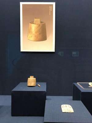 玉珩(鉴赏丨发现玉器之美:吴越楚时期的玉璧、玉珩、玉佩)