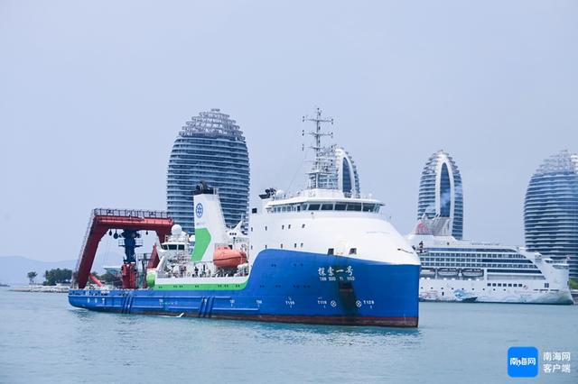 晓峰近距离｜回眸2024：在时光流转中感受影像的温度与力量