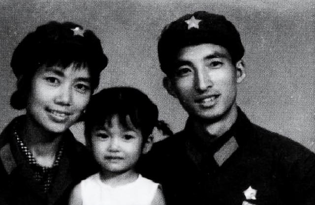 江珊离婚19年,婚事将近,前夫高曙光的人生状况怎样?