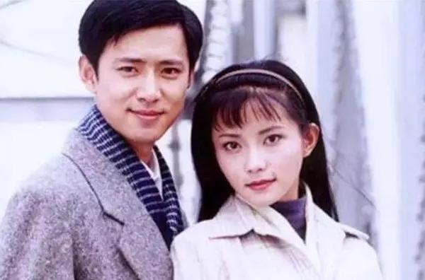 《情深深雨蒙蒙》：尔豪女朋友方瑜，雪姨为何不敢乱发脾气？