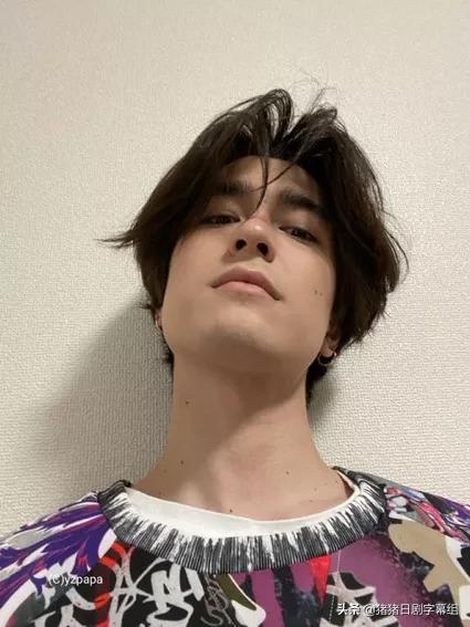 他们的恋情曝光