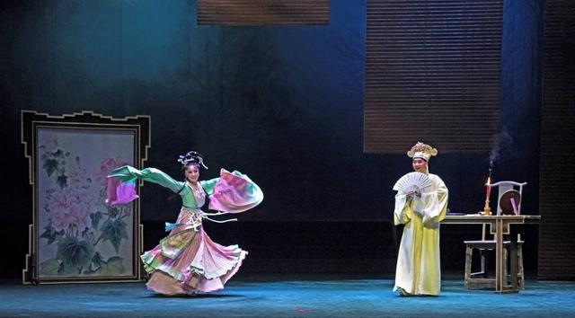 曾演了4700余场《芙蓉花仙》亮相四川省第二届川剧汇演开幕式
