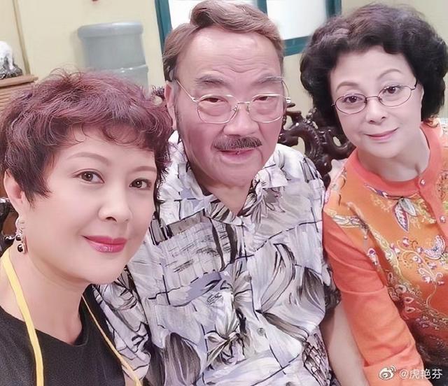 继“贵元”“康伯”后，《外来媳妇本地郎》里的“苏伯”卢海潮也离开了