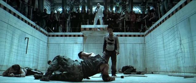 李连杰零片酬拍《狼犬丹尼》，因一张海报涉嫌辱华，内地无法公映