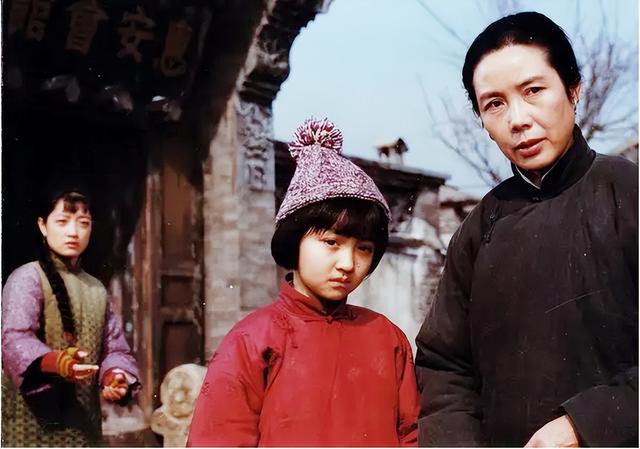 著名童星沈洁：电影《城南旧事》改变命运，同行曝出她是单亲妈妈