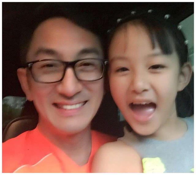 师奶杀手吴启华:既能演奸诈又能演儒雅,还曾被骗去拍风月片