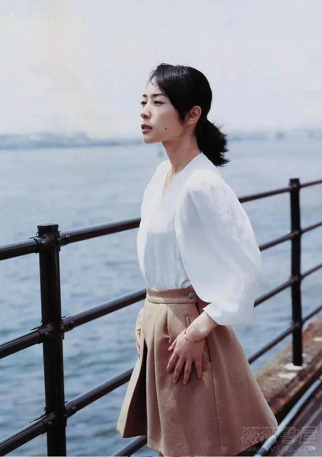 低调实力派女演员深津绘里:素面朝天亦难掩灵秀之气