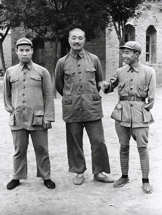 开国上将贺炳炎:因为这件事,他被贺龙元帅打了两耳光