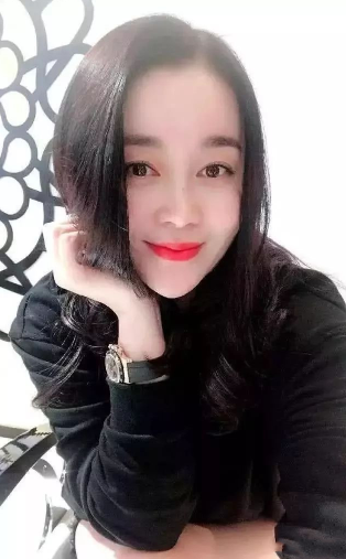 被赵本山捧了17年，38岁依然单身，“杨晓燕”关婷娜后悔了吗？