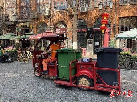 钉铛钉铛……小时候的摇铃声回来了,网红街这样解决餐厨油污问题