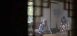 电影肮脏的交易(泡菜国尺度片《女人的战争之肮脏的交易》：情与法的深渊探索与人)