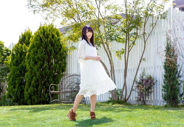 情妇脸——铃木京香，魅感人心！这身材和演技，让人无话可说！