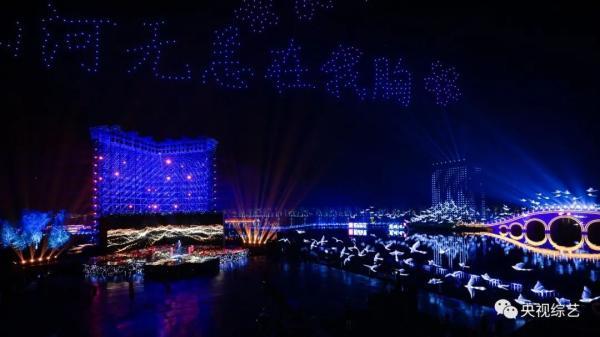 蔡徐坤加盟央视七夕晚会,唱响公益歌曲弘扬正能量