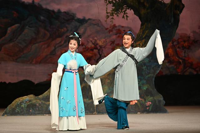 七仙女袁媛角逐“白玉兰”，明年电影《天仙配》开拍