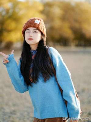 好看的手图片(拍照时手不知道往哪放？7个手部拍照姿势，照片自然又好看)