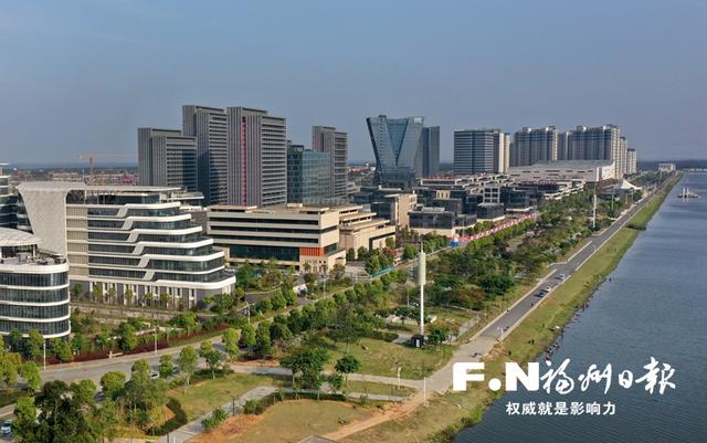 市人大常委会会议就新区新城建设情况开展第二次专题询问