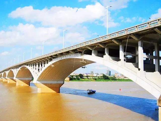 南宁良庆大桥正式通车！横跨邕江竟有这么多桥！你走了几座？