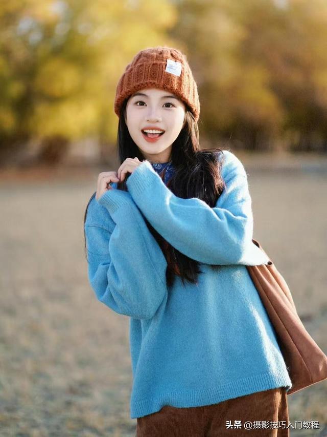 拍照时手不知道往哪放?7个手部拍照姿势,照片自然又好看