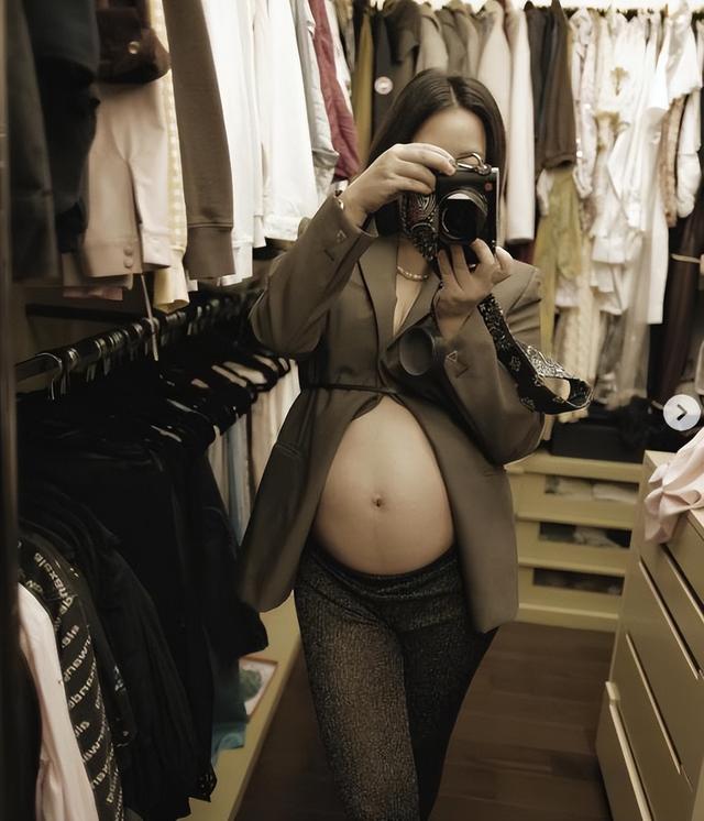 结婚4年有3年都在怀孕,毛加恩感谢妻子罗雯对家庭的付出