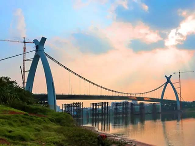 南宁良庆大桥正式通车！横跨邕江竟有这么多桥！你走了几座？