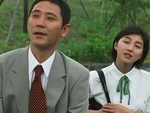 东野圭吾《秘密》:妻子魂穿女儿身体,伦理错乱下的赤裸人性