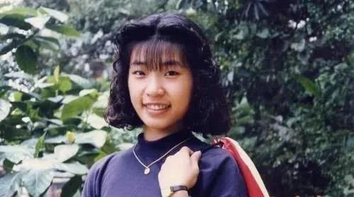 一首《一直很安静》成为阿桑的经典绝唱，坎坷人生令人声泪俱下