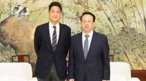 香港市长(在上海累计投资额达600亿元，龚正市长会见香港嘉里控股董事长郭孔华)