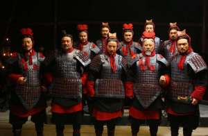 秦赋(《大秦赋》之桓齮：多次率军攻打赵国，最后被李牧斩杀)