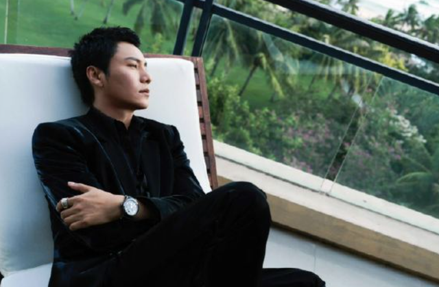 陈坤:拿耳机怒砸谢霆锋,儿子生母成迷,真是当年19岁的小保姆?
