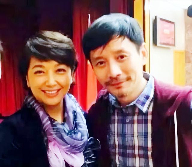 江珊离婚19年,婚事将近,前夫高曙光的人生状况怎样?